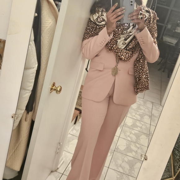 The Kooples - Pink Pant Suit...cause Pink is the new Black - Picture 1 of 5